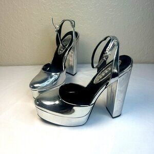 Express Patent Leather Platform Silver Size 7 Ankle Wrap Closed Pointed Toe Pump